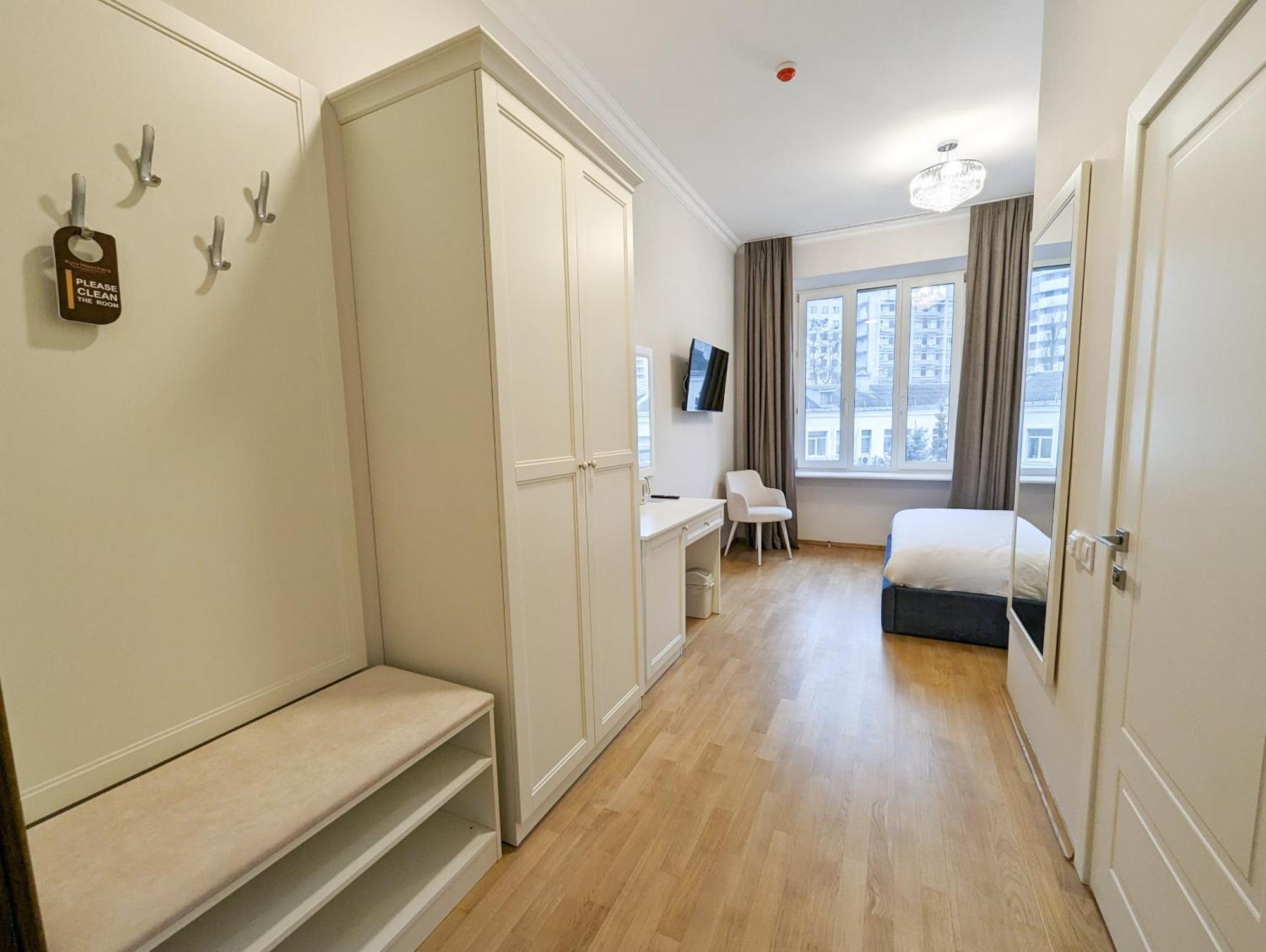 Kyiv Honchara Hotel Экстерьер фото